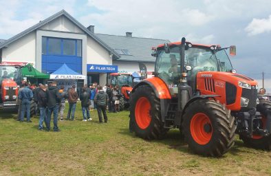 Traktor Kubota na Dniach Otwartych Drzwi w Posądzy