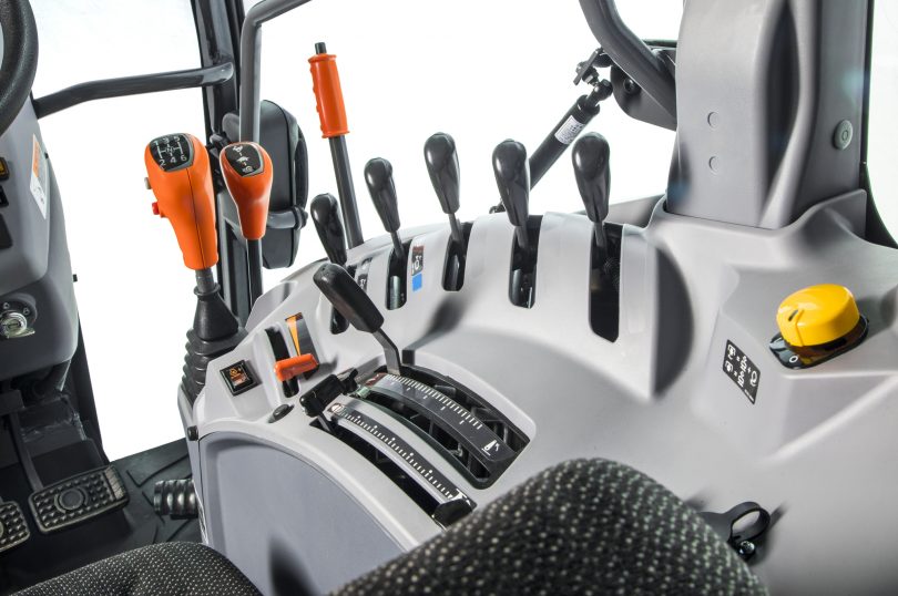 Kubota M591 Narrow