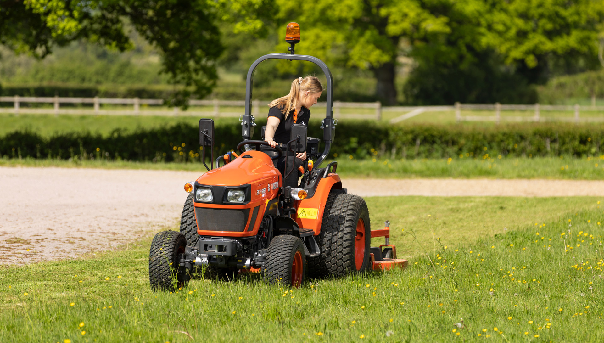 KUBOTA EK1 Ciągnik kompaktowy